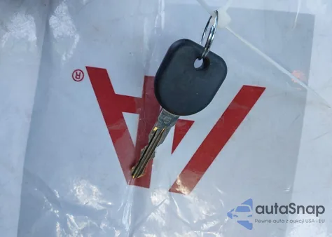 2008 Pontiac G6 Gxp from USA, damaged, VIN 1G2ZM577684135133